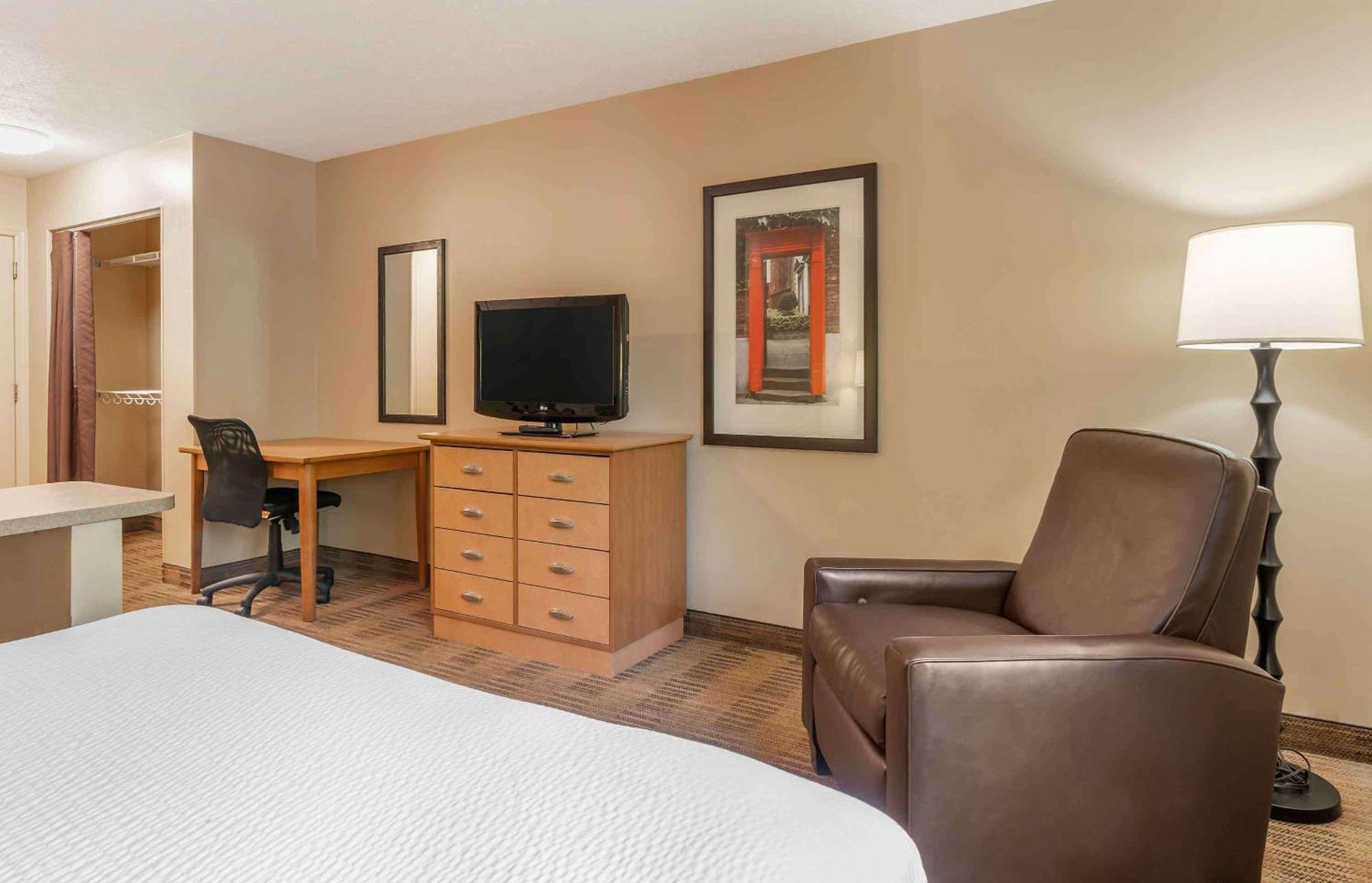 Extended Stay America Suites - Houston - Med Ctr - Nrg Park - Kirby Екстериор снимка